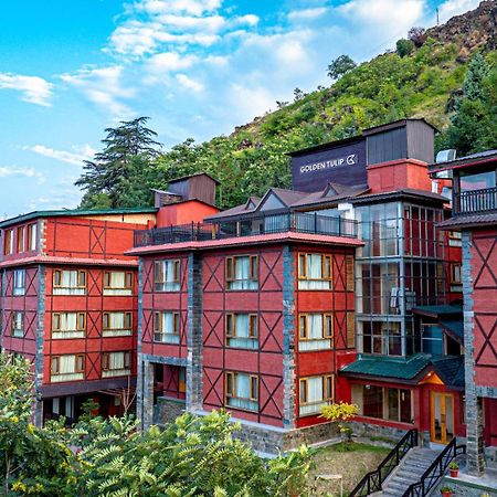 Отель Golden Tulip Srinagar Экстерьер фото